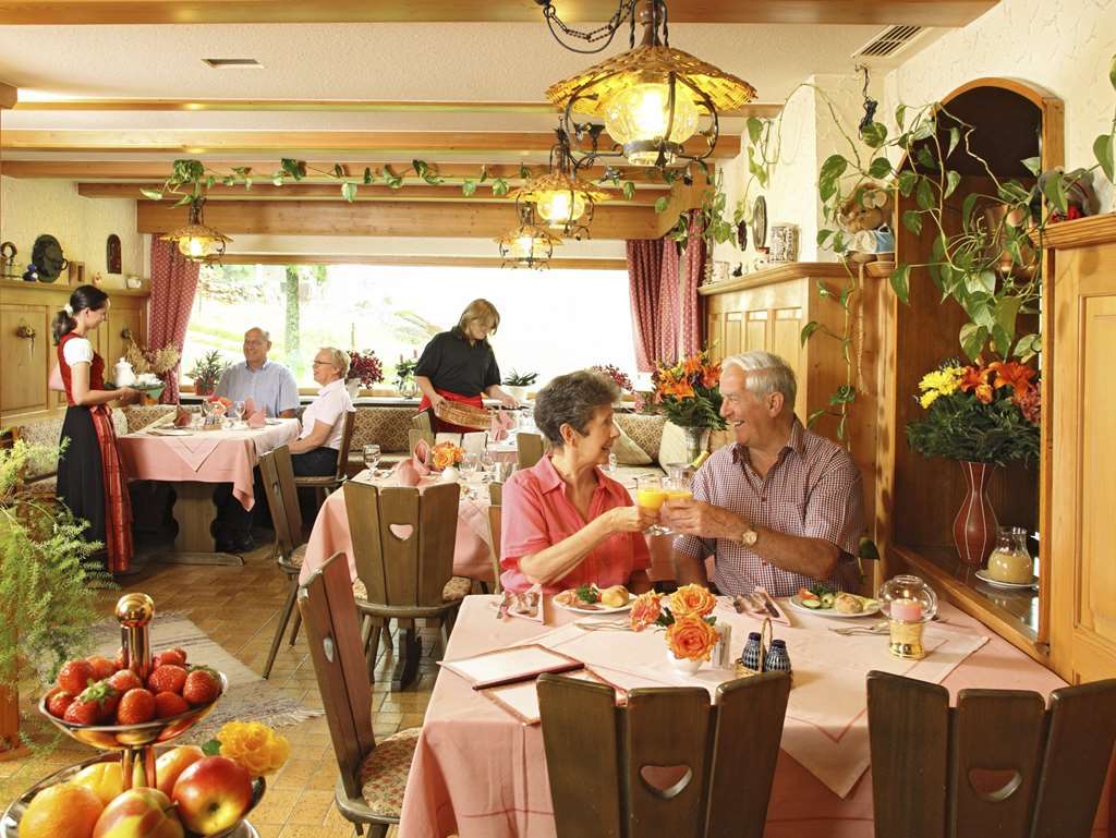 Hotel Kaltenbach Schönwalde Restaurang bild